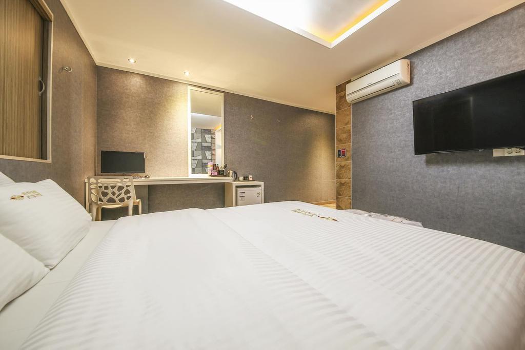Richi Hotel Сувон Екстер'єр фото