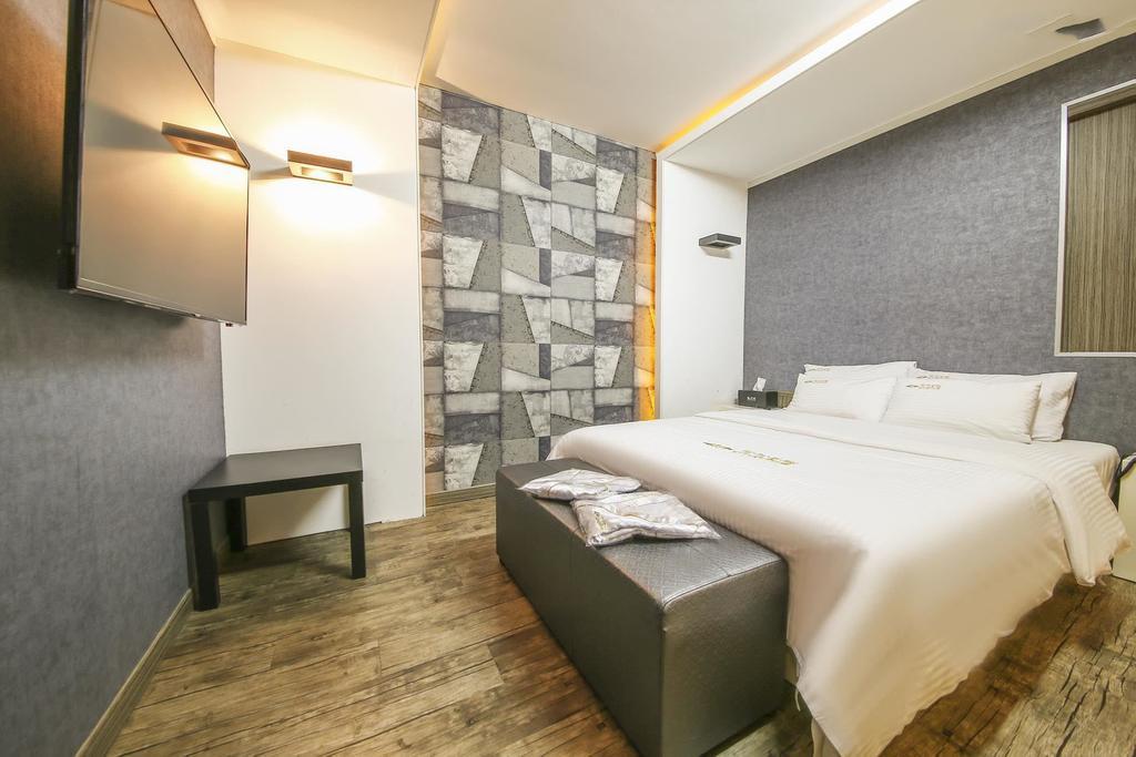 Richi Hotel Сувон Екстер'єр фото