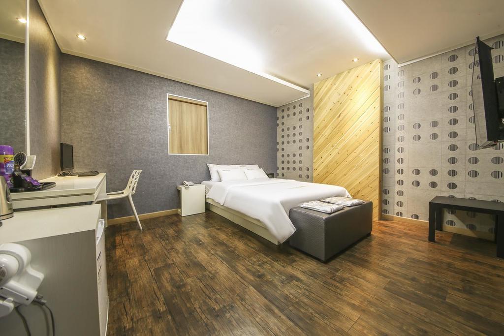 Richi Hotel Сувон Екстер'єр фото