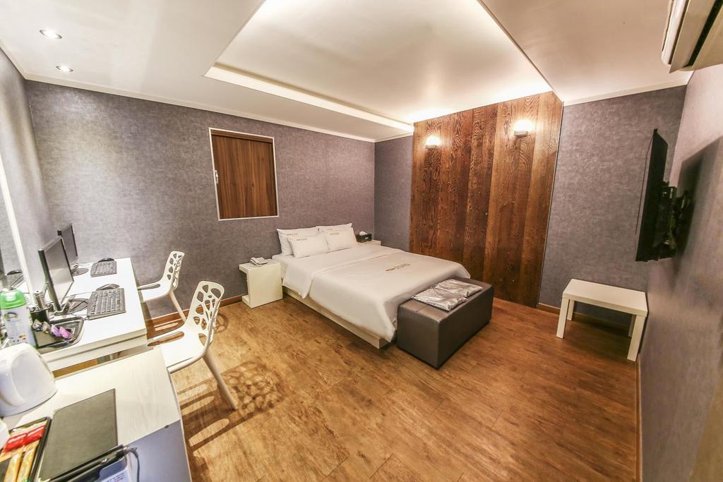 Richi Hotel Сувон Екстер'єр фото